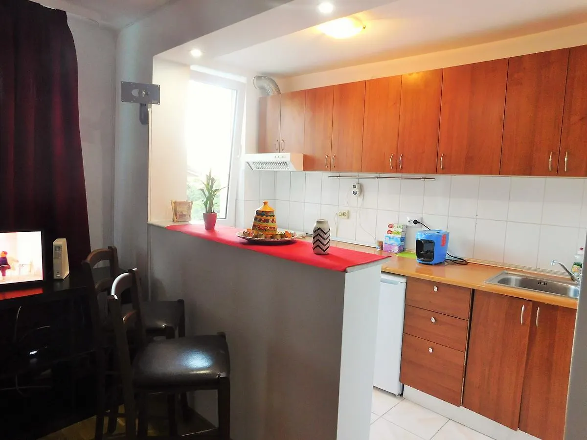 Nicole'S Apartment 2 Bucharest Romania